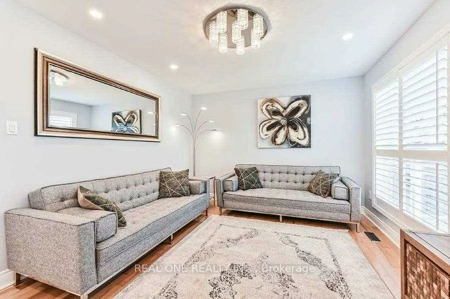2380, Guildstone, 1022 - WT West Oak Trails, Oakville