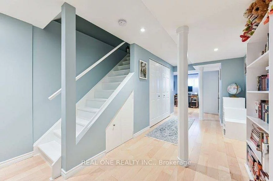 2380, Guildstone, 1022 - WT West Oak Trails, Oakville