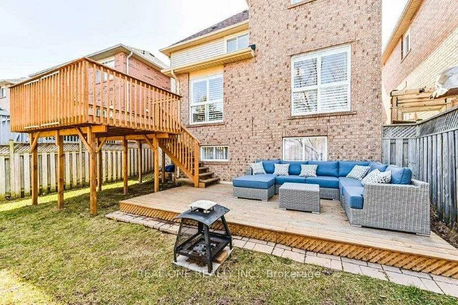 2380, Guildstone, 1022 - WT West Oak Trails, Oakville