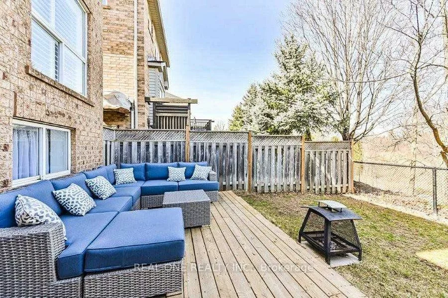 2380, Guildstone, 1022 - WT West Oak Trails, Oakville