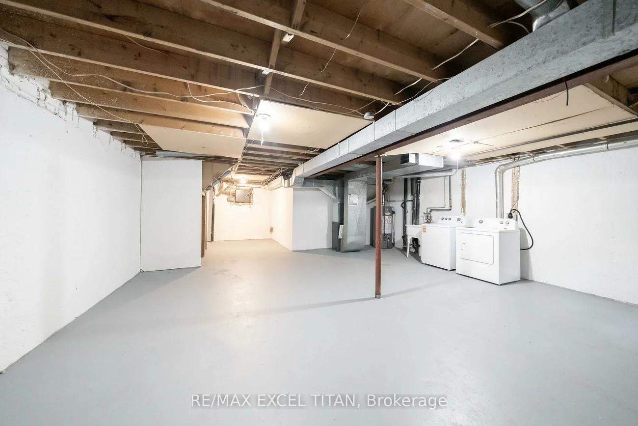 1285, White Oaks, 1005 - FA Falgarwood, Oakville