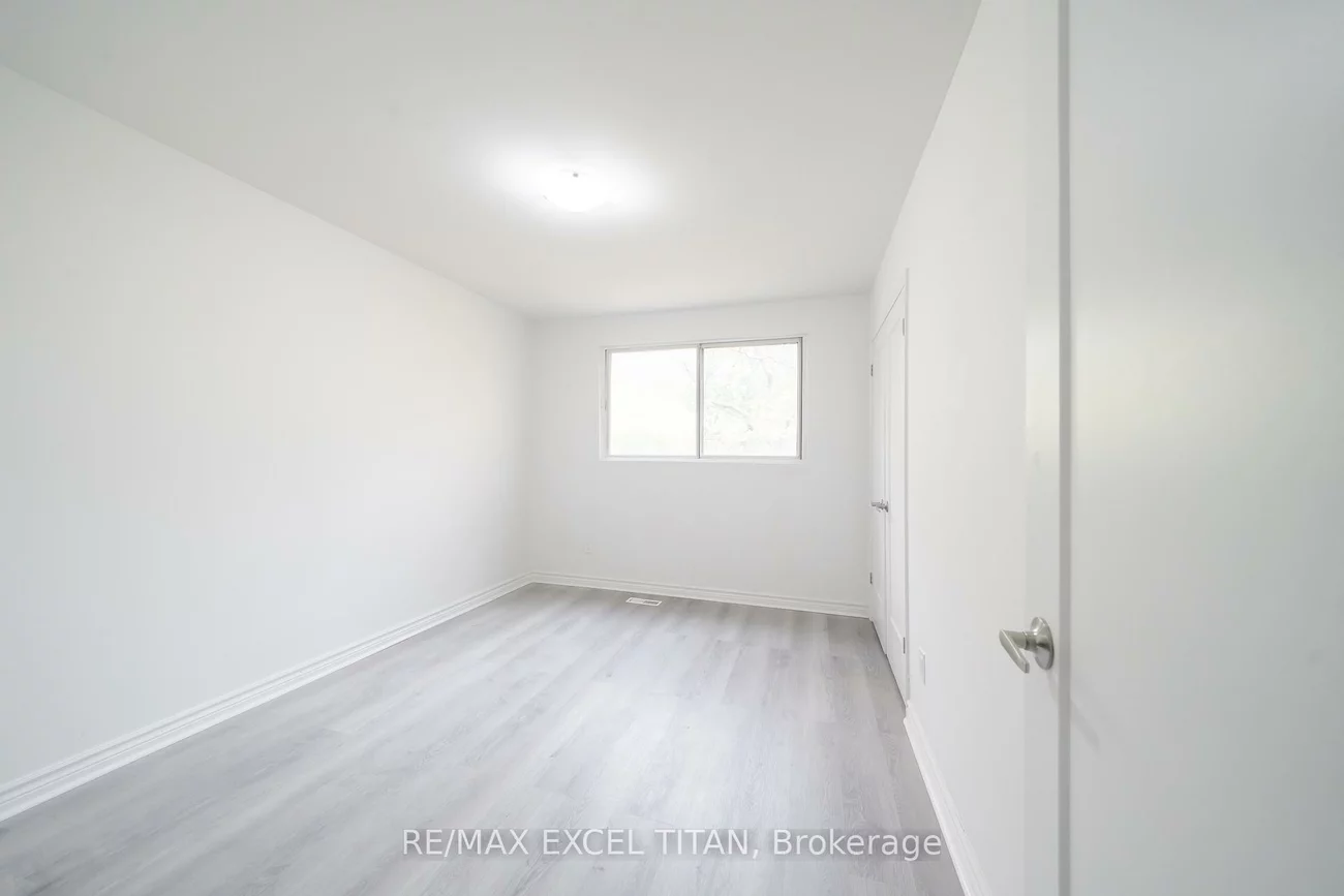 1285, White Oaks, 1005 - FA Falgarwood, Oakville