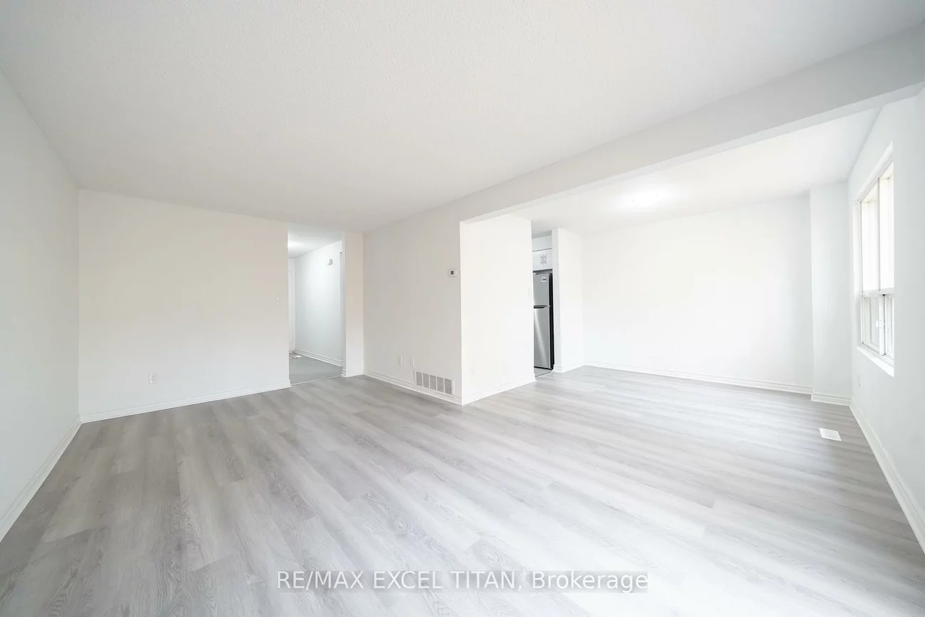 1285, White Oaks, 1005 - FA Falgarwood, Oakville