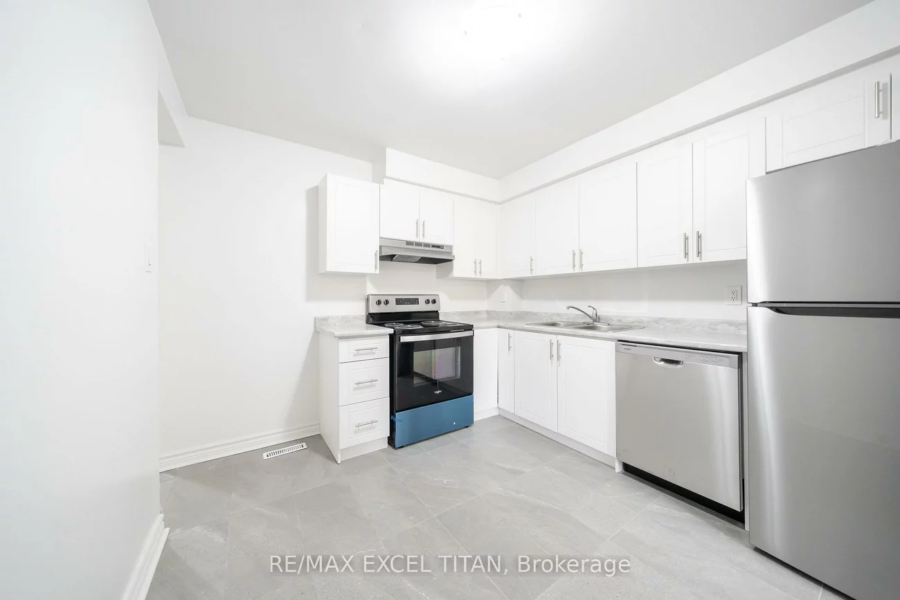 1285, White Oaks, 1005 - FA Falgarwood, Oakville