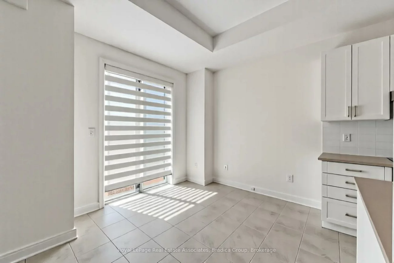1272, Anthonia, 1010 - JM Joshua Meadows, Oakville