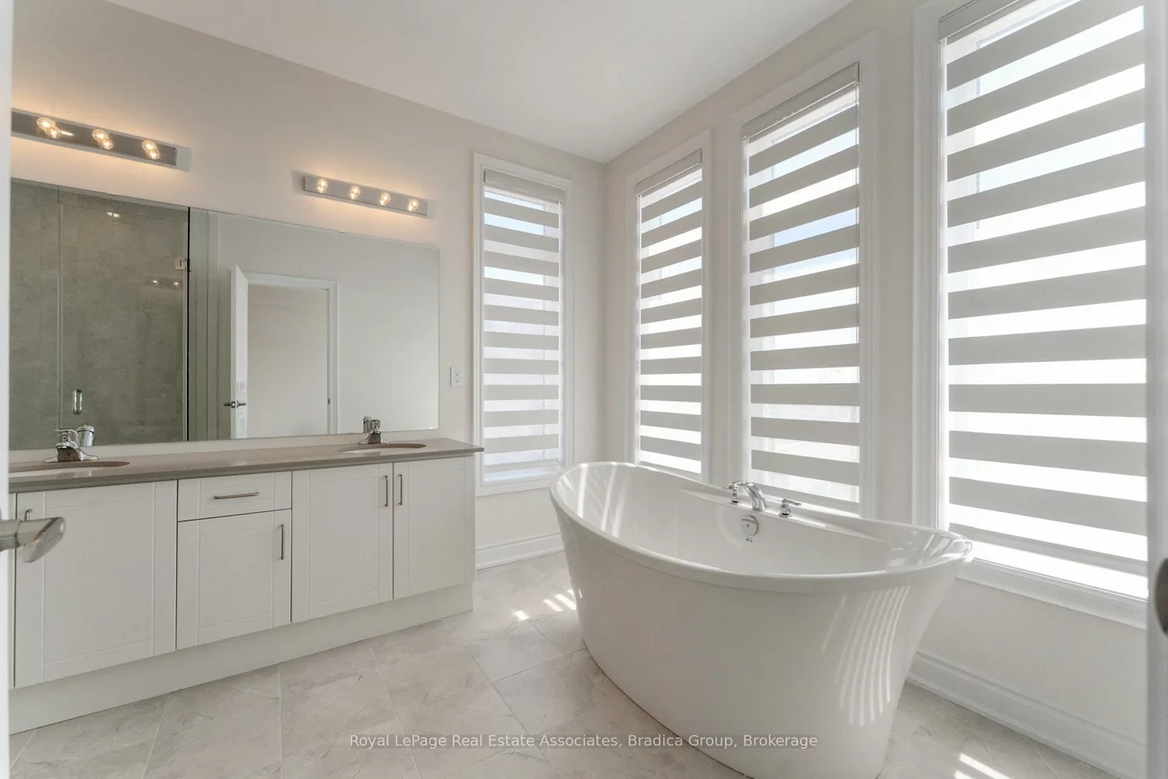 1272, Anthonia, 1010 - JM Joshua Meadows, Oakville
