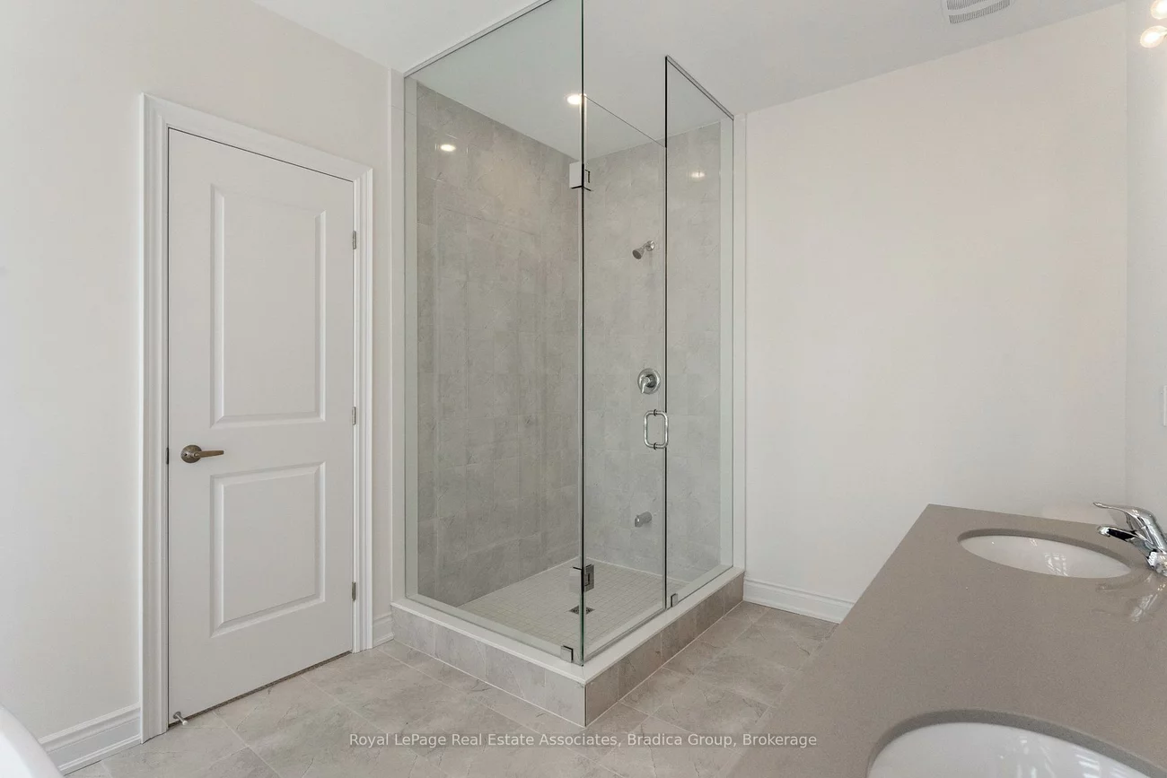 1272, Anthonia, 1010 - JM Joshua Meadows, Oakville