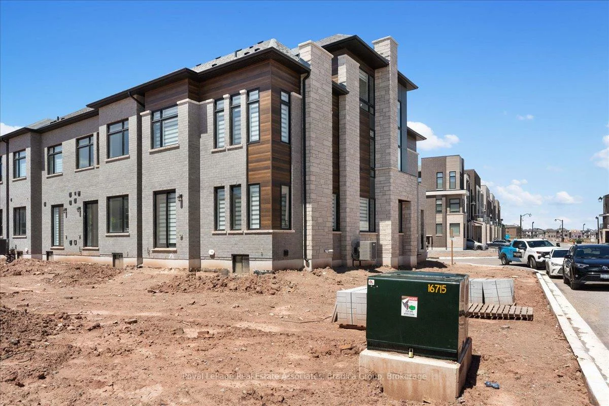 1272, Anthonia, 1010 - JM Joshua Meadows, Oakville