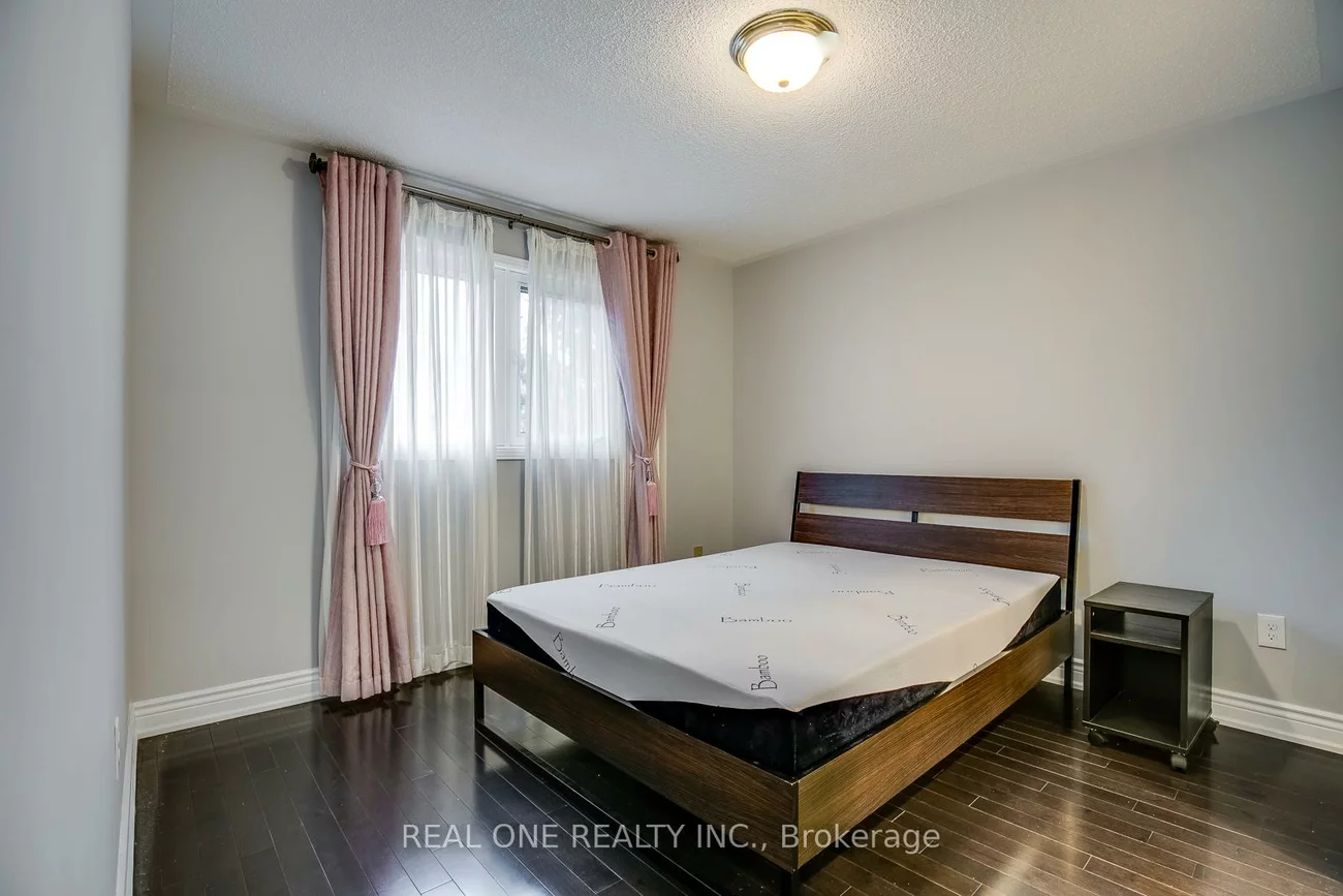 2020, Gander, 1018 - WC Wedgewood Creek, Oakville