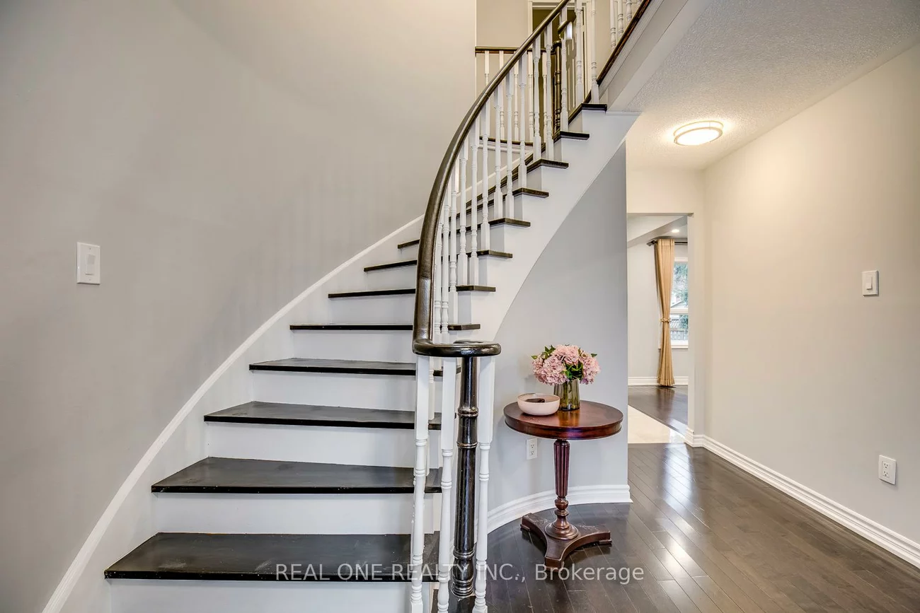 2020, Gander, 1018 - WC Wedgewood Creek, Oakville