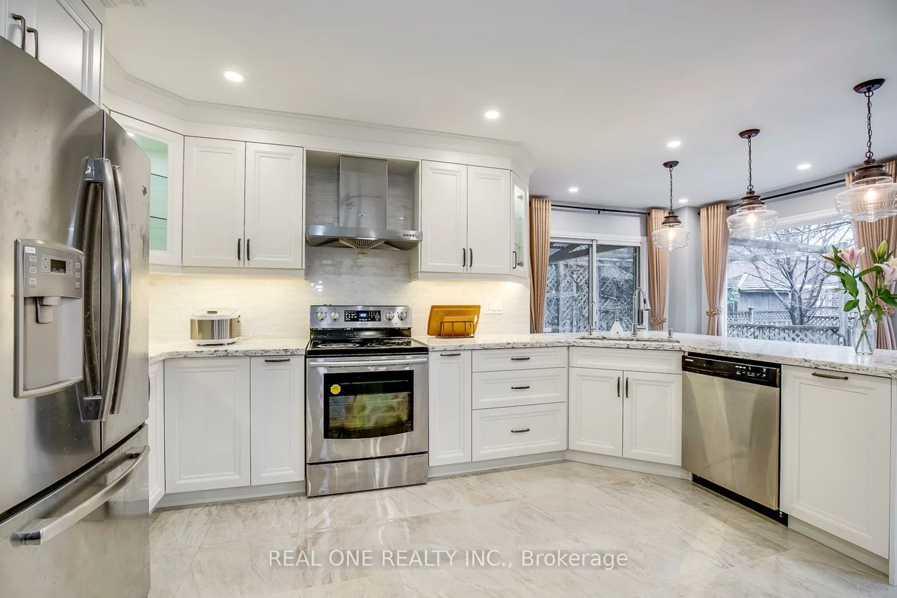 2020, Gander, 1018 - WC Wedgewood Creek, Oakville