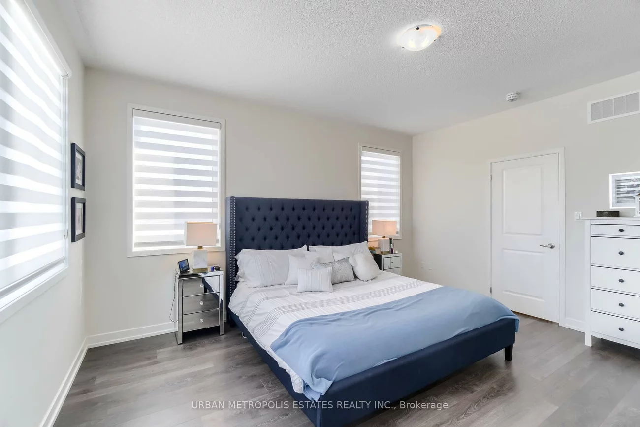 3199, Mintwood, 1008 - GO Glenorchy, Oakville