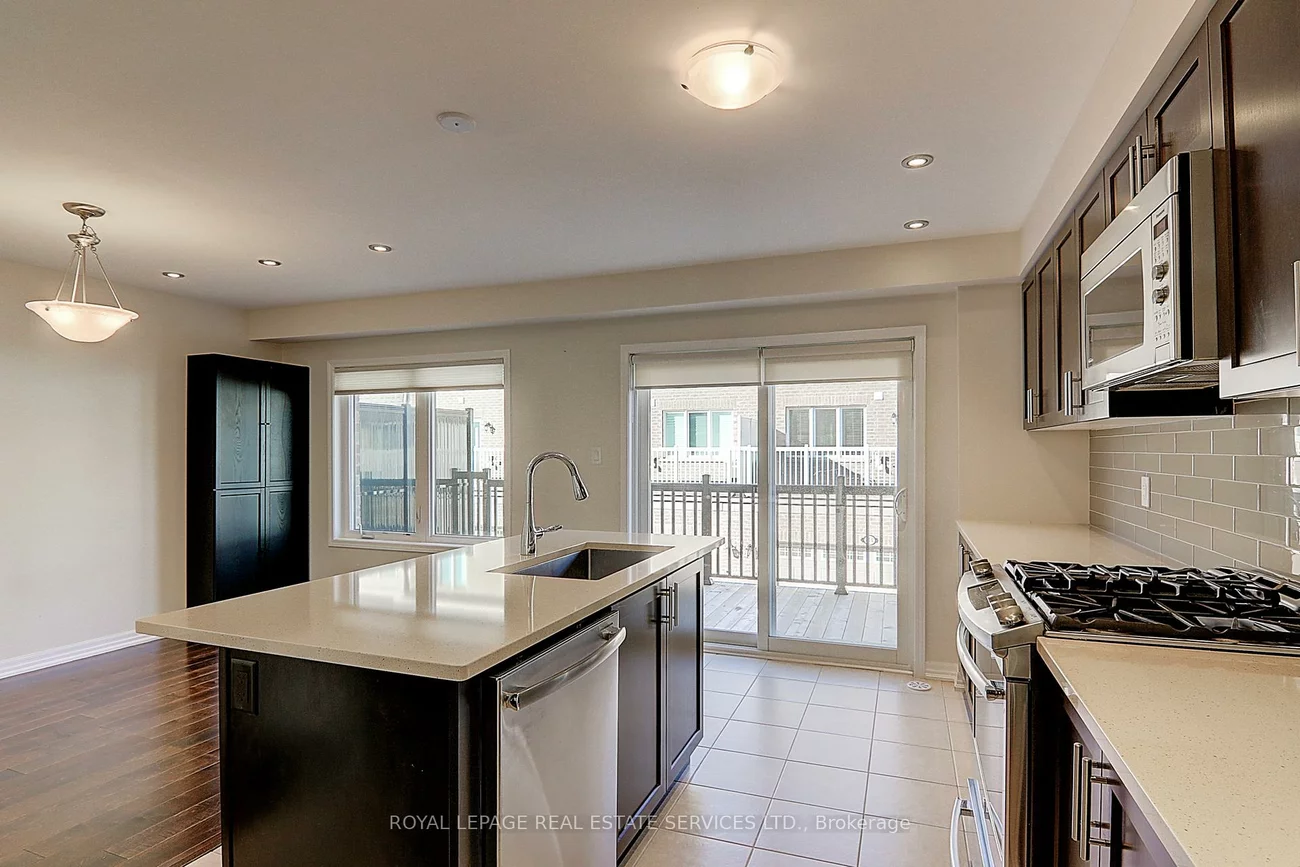 409, Switchgrass, 1008 - GO Glenorchy, Oakville