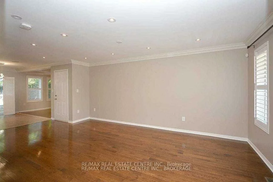 2343, Pine Glen, 1019 - WM Westmount, Oakville