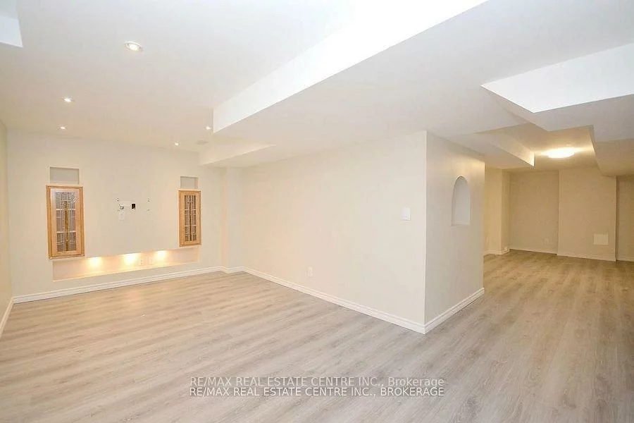 2343, Pine Glen, 1019 - WM Westmount, Oakville