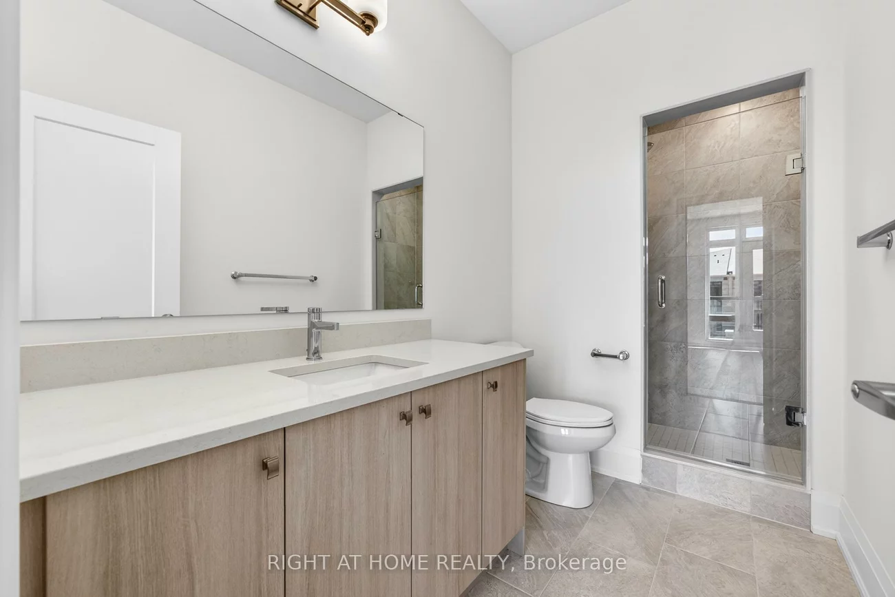3311, Azam, 1008 - GO Glenorchy, Oakville