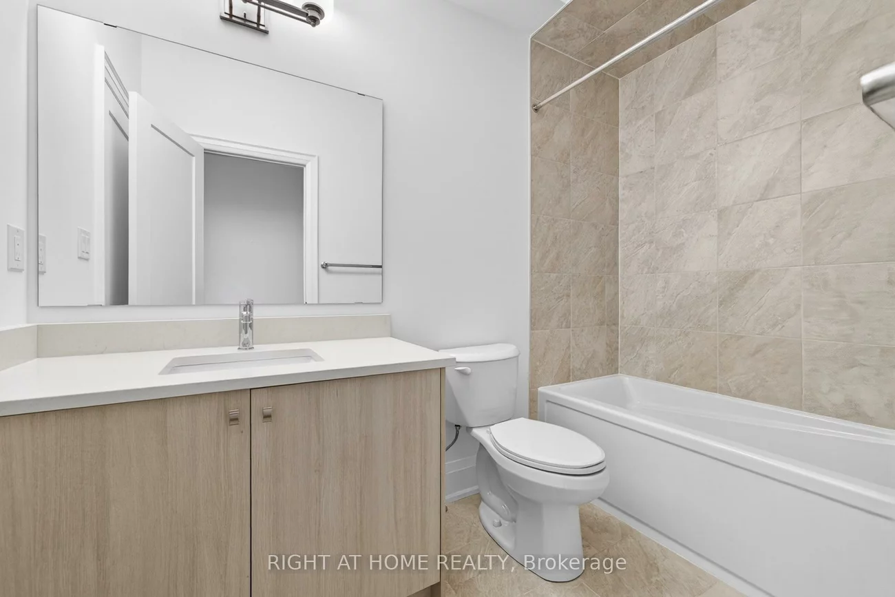 3311, Azam, 1008 - GO Glenorchy, Oakville