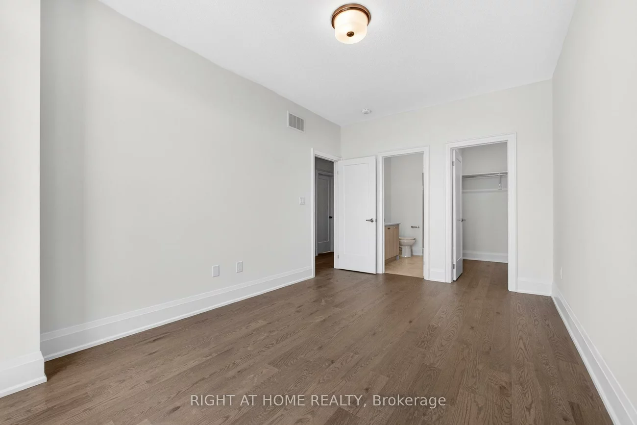 3311, Azam, 1008 - GO Glenorchy, Oakville