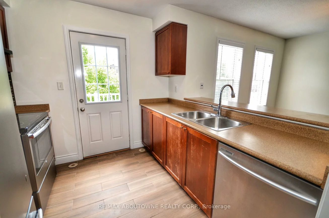 3057, DEWRIDGE, 1000 - BC Bronte Creek, Oakville