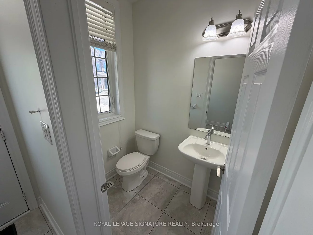 3041, Hibiscus, 1008 - GO Glenorchy, Oakville
