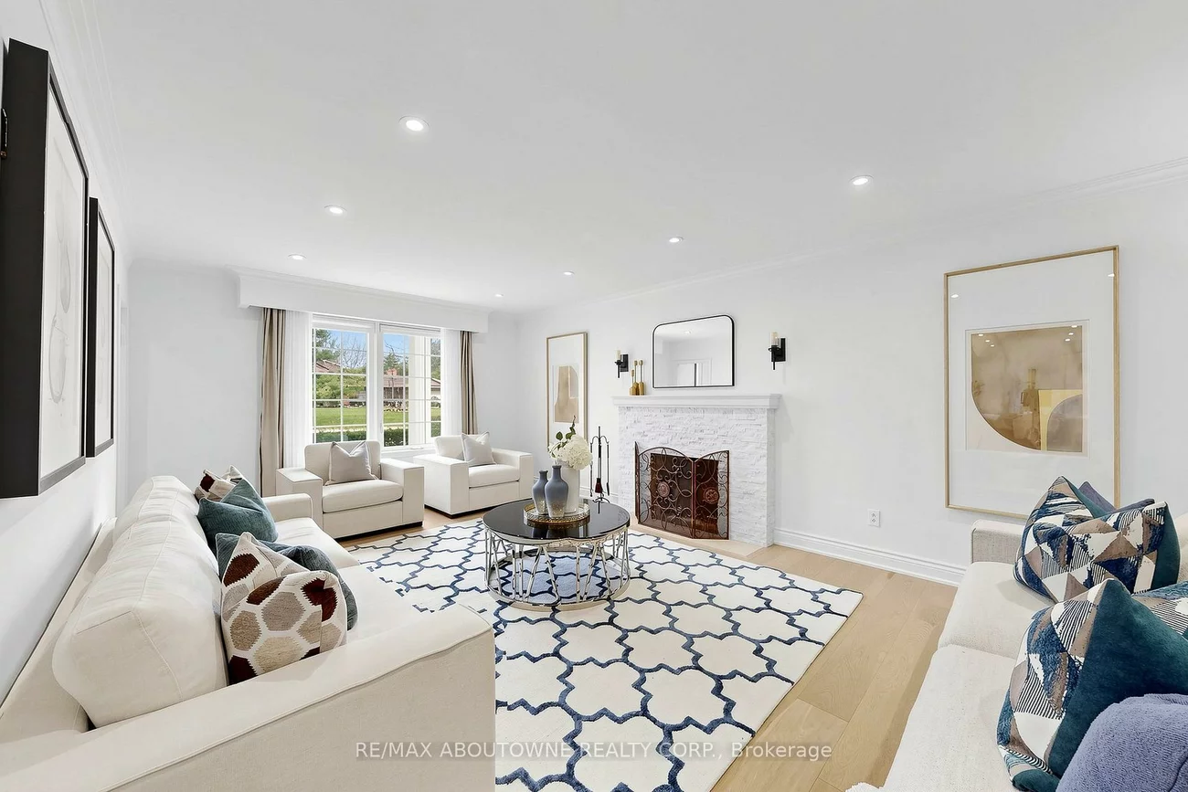 1316, Cambridge, 1011 - MO Morrison, Oakville