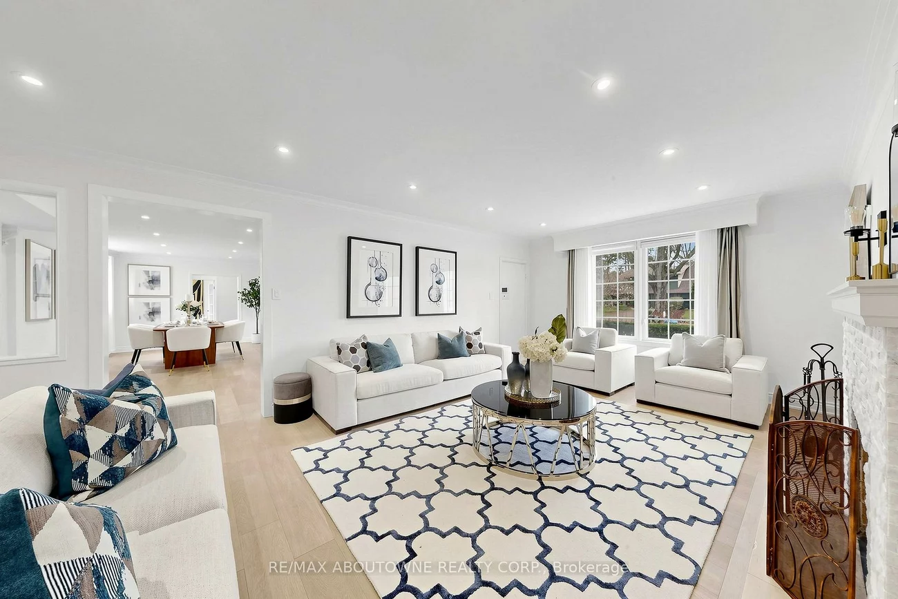 1316, Cambridge, 1011 - MO Morrison, Oakville
