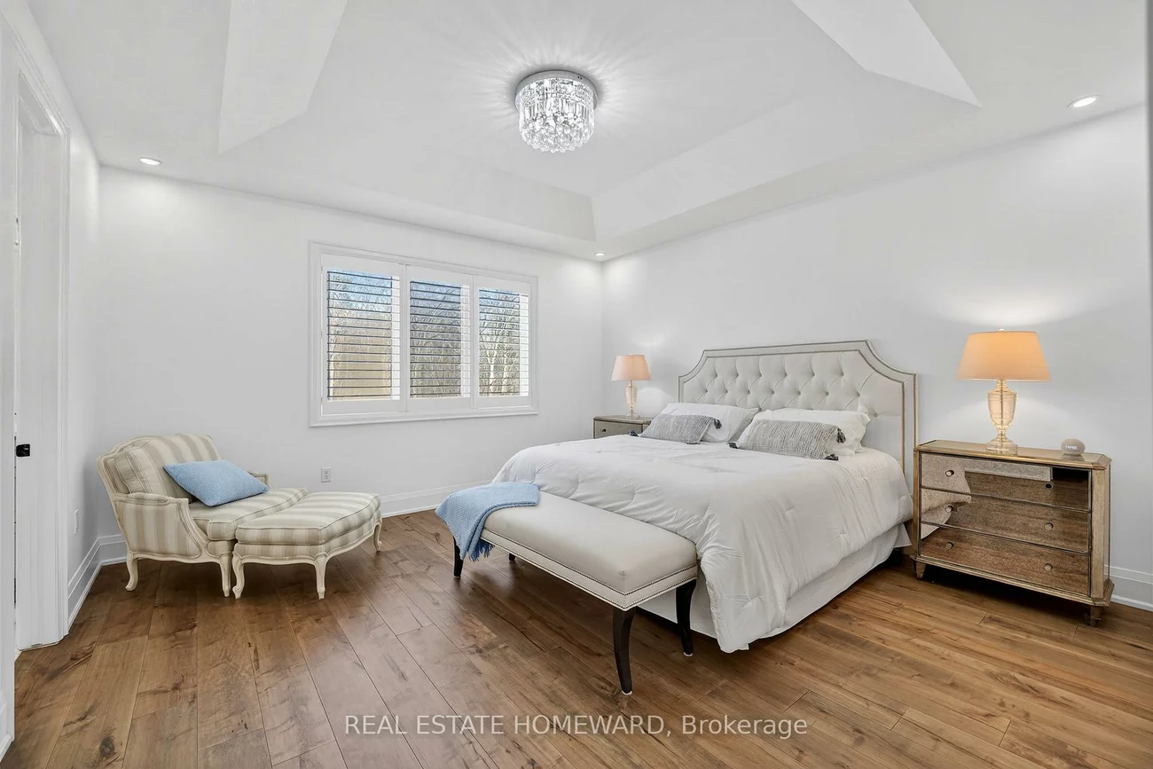 3329, Vernon Powell, 1008 - GO Glenorchy, Oakville