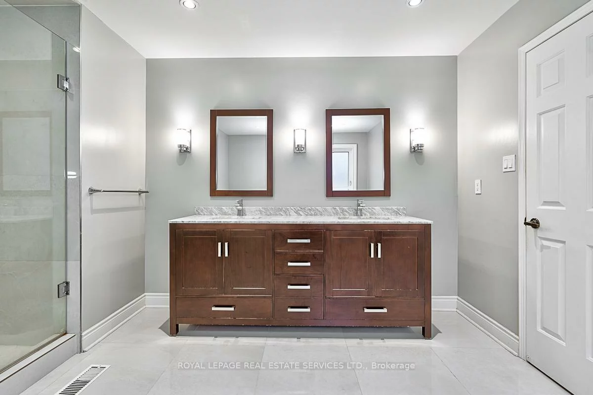 333, Callaghan, 1015 - RO River Oaks, Oakville
