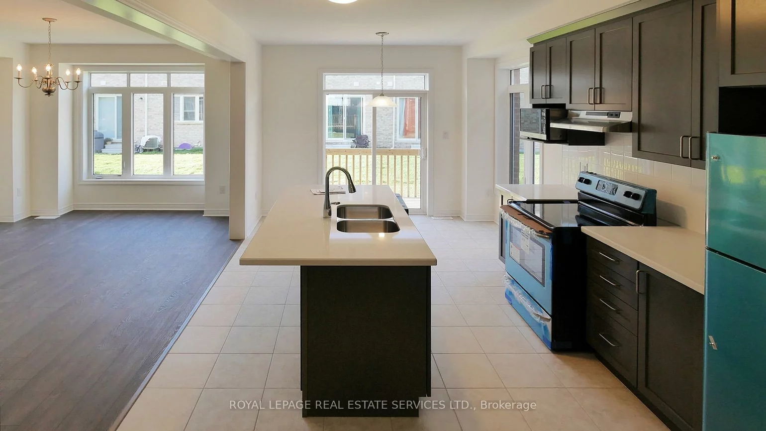 103, Huguenot, 1008 - GO Glenorchy, Oakville