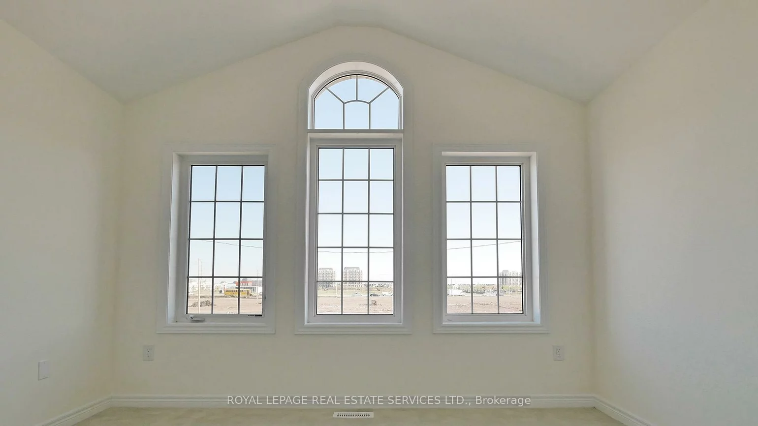 103, Huguenot, 1008 - GO Glenorchy, Oakville
