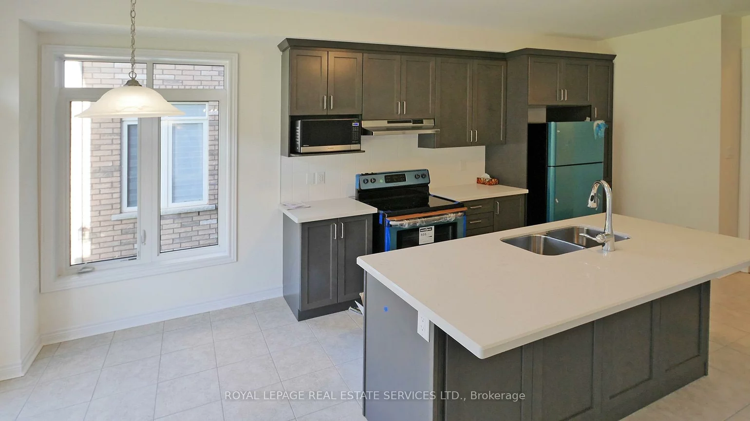 103, Huguenot, 1008 - GO Glenorchy, Oakville