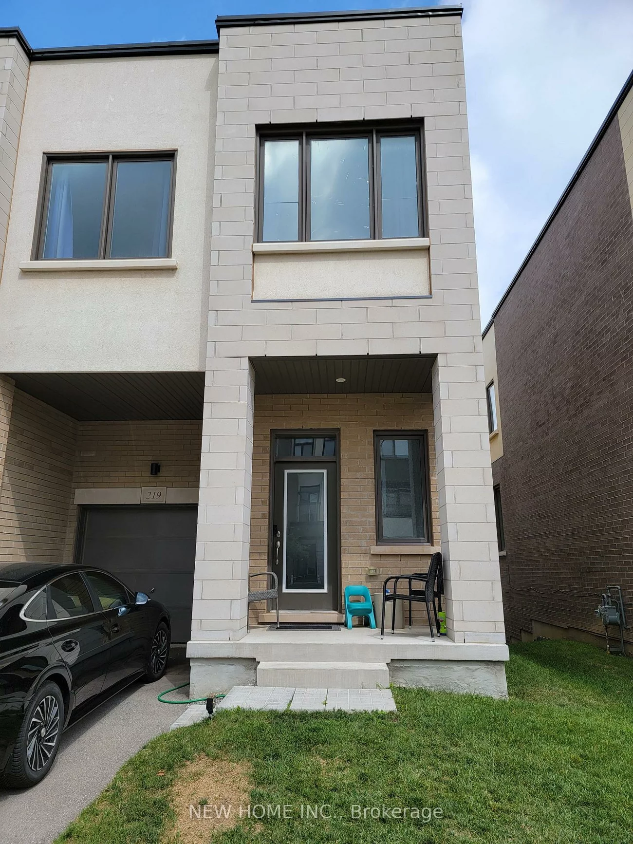 219, Fowley, 1008 - GO Glenorchy, Oakville