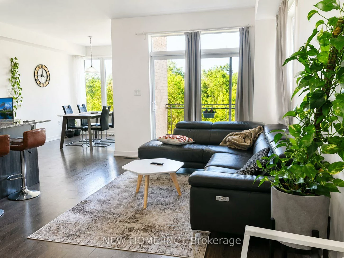 219, Fowley, 1008 - GO Glenorchy, Oakville