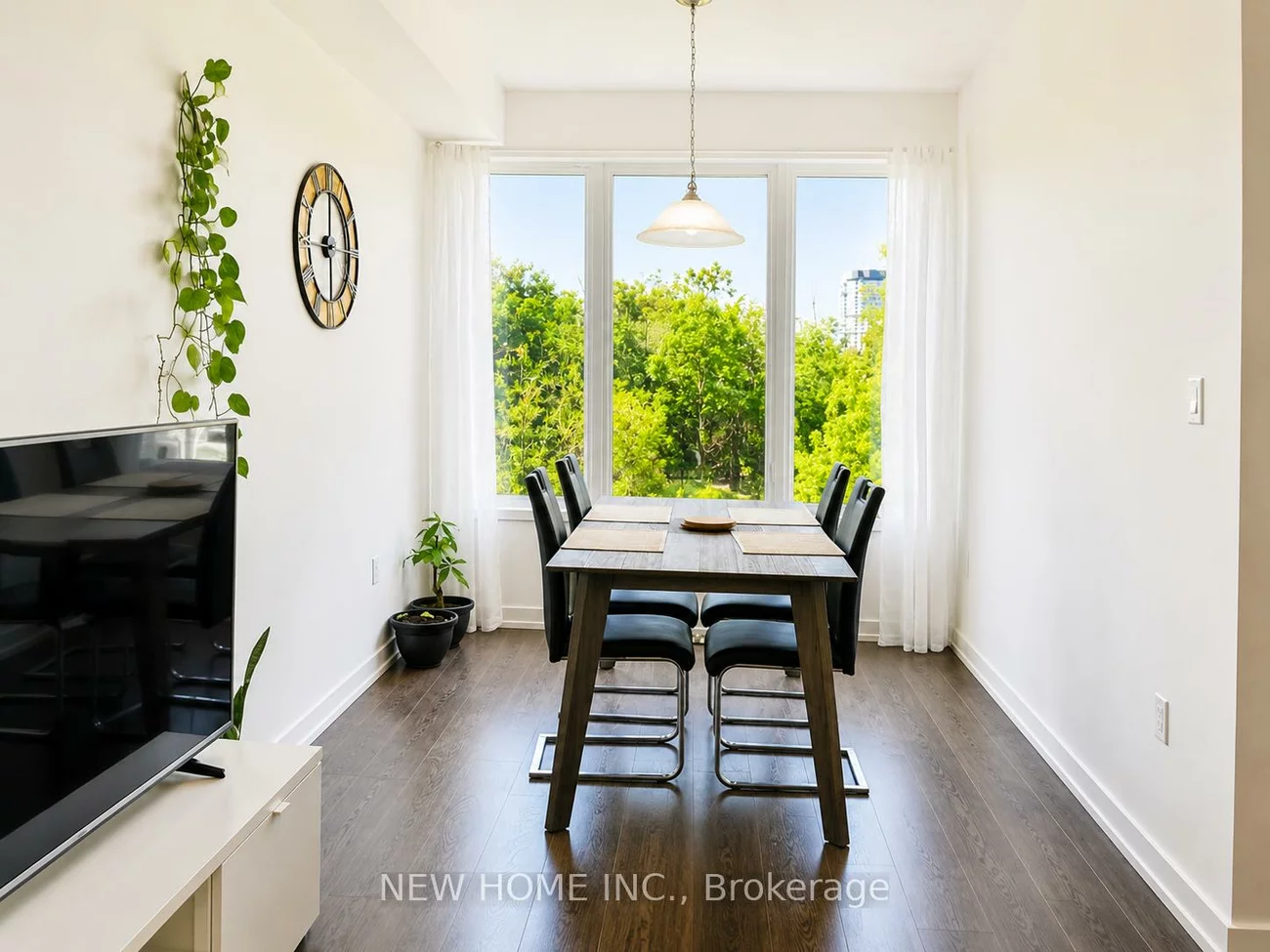 219, Fowley, 1008 - GO Glenorchy, Oakville