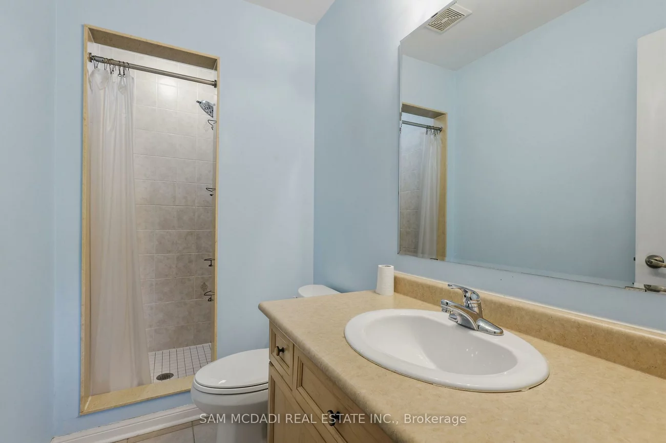 3086, Stornoway, 1000 - BC Bronte Creek, Oakville