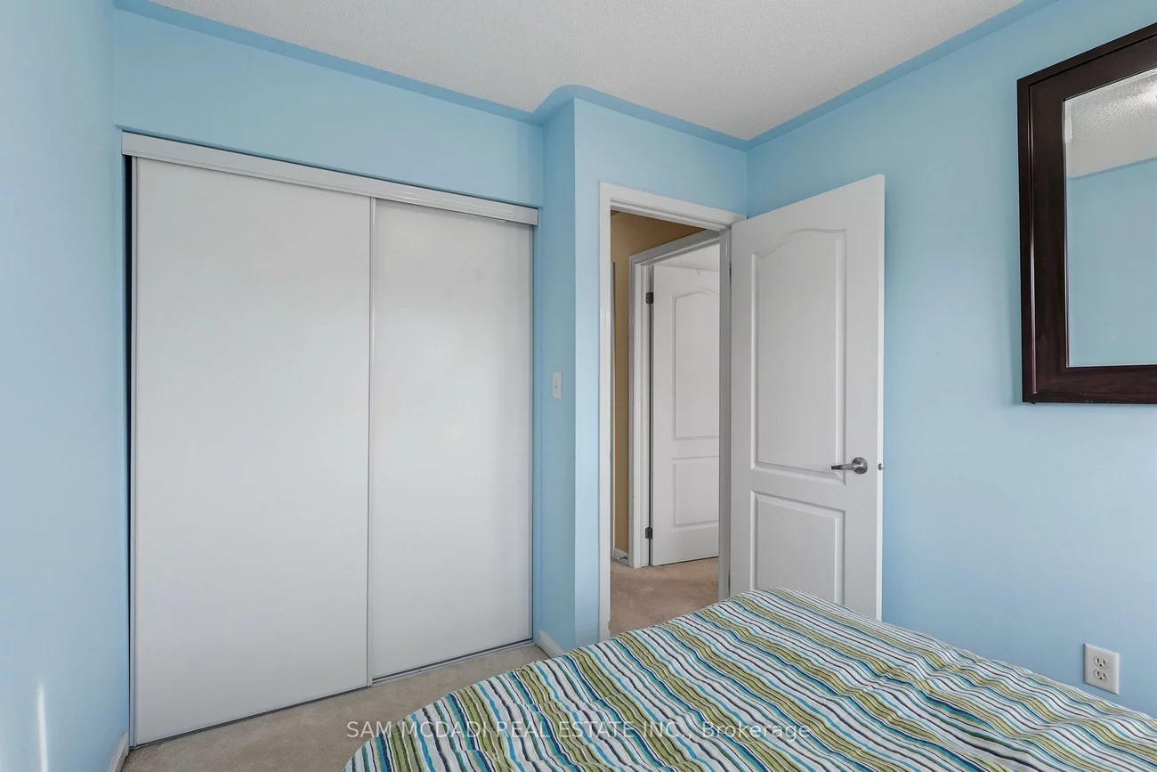 3086, Stornoway, 1000 - BC Bronte Creek, Oakville