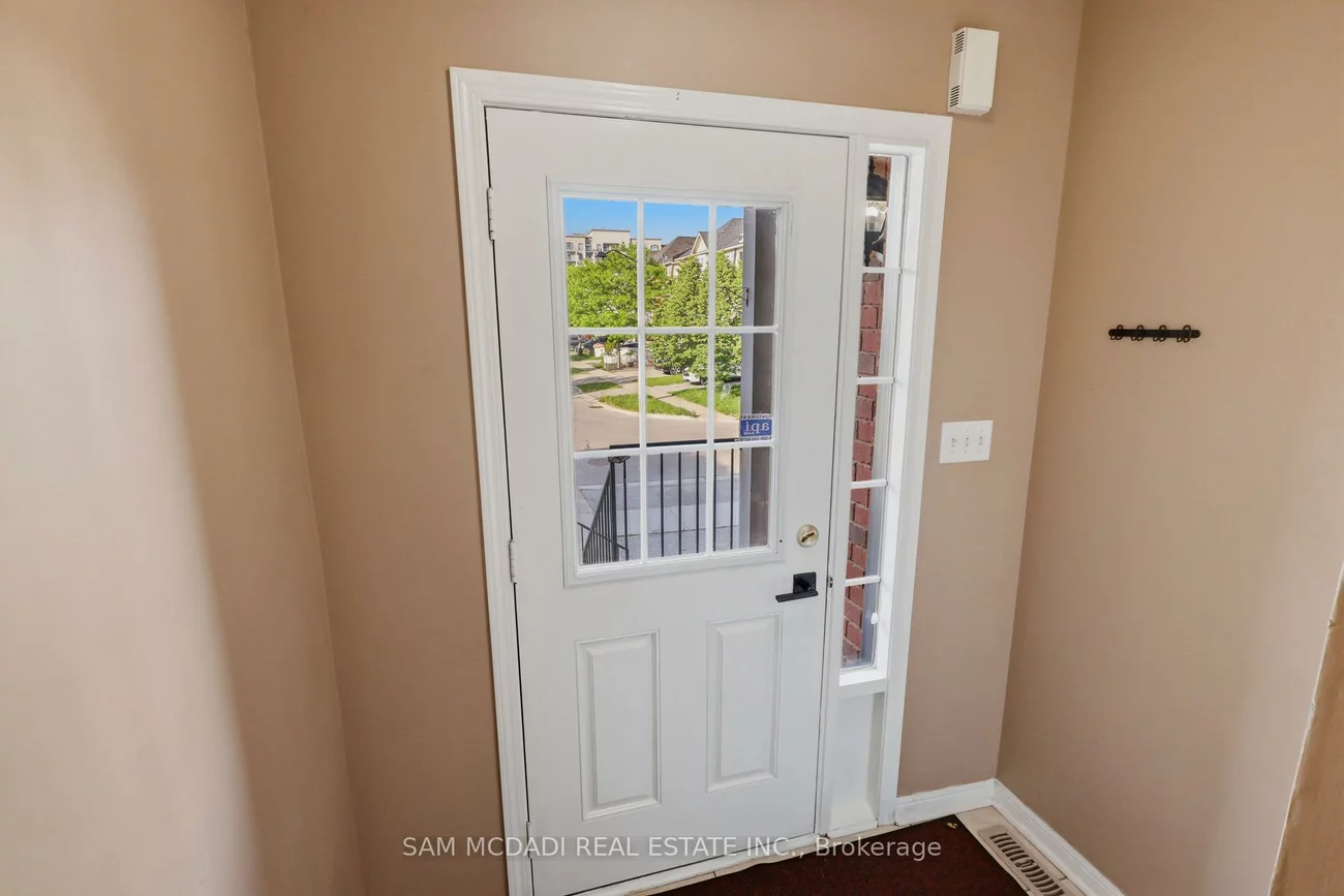 3086, Stornoway, 1000 - BC Bronte Creek, Oakville