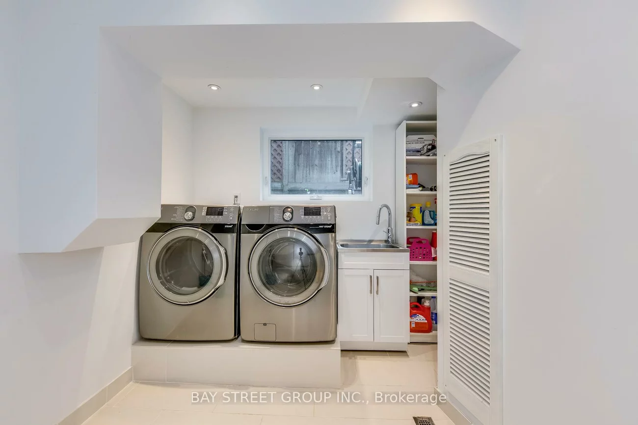 1238, Landfair, 1005 - FA Falgarwood, Oakville
