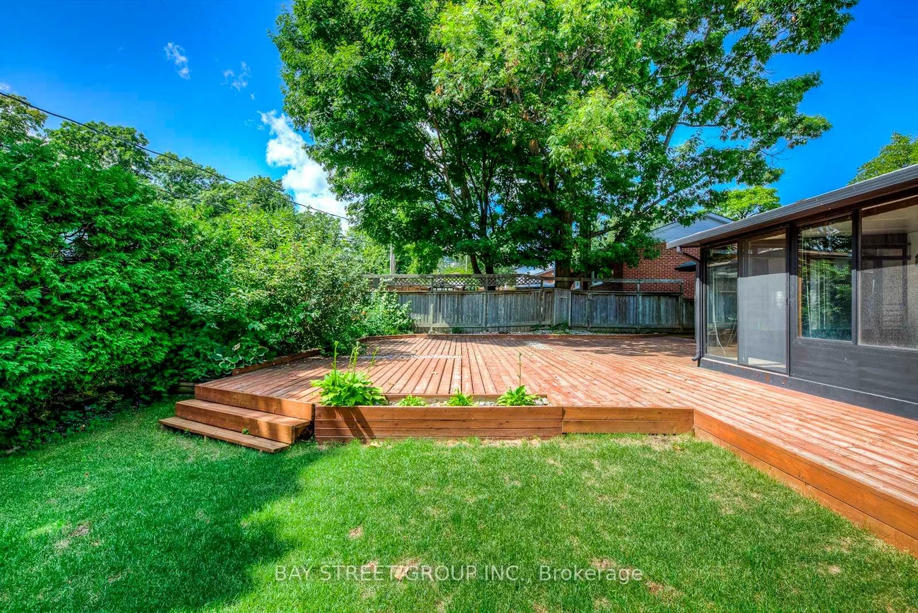 1238, Landfair, 1005 - FA Falgarwood, Oakville