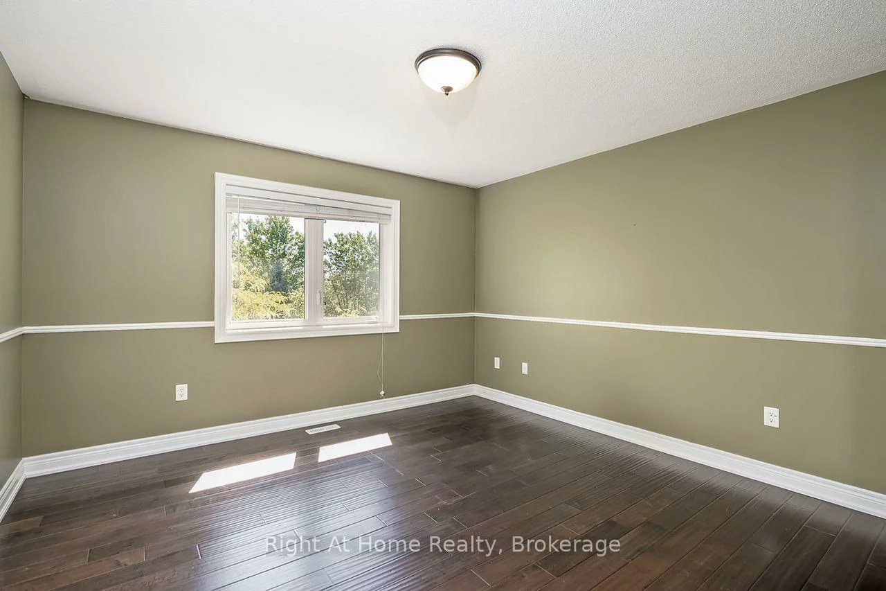 2096, Bingley, 1000 - BC Bronte Creek, Oakville