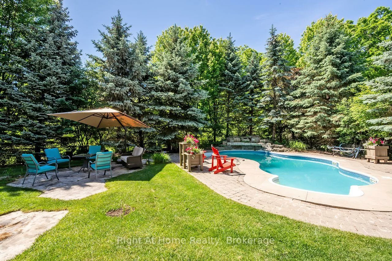 2096, Bingley, 1000 - BC Bronte Creek, Oakville