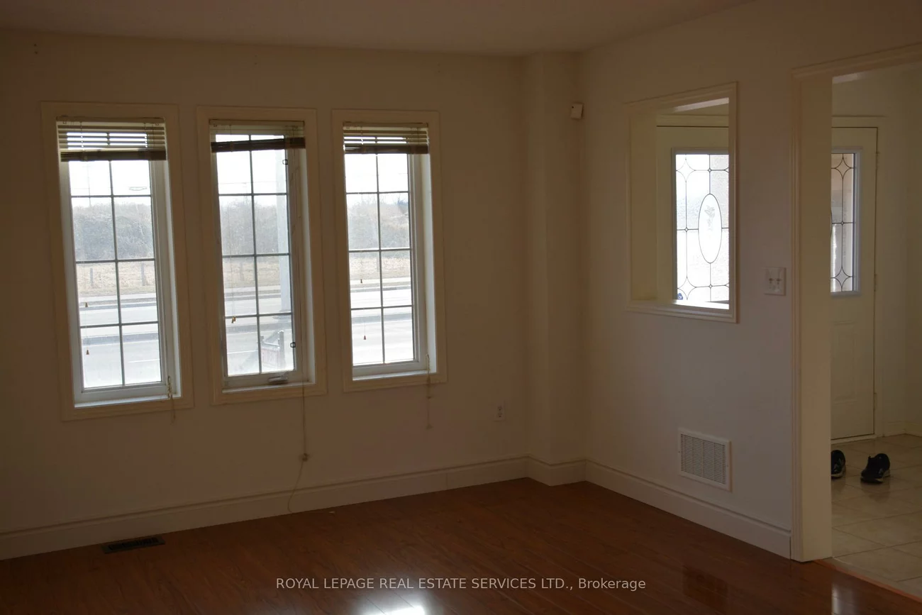 3157, Neyagawa, 1008 - GO Glenorchy, Oakville