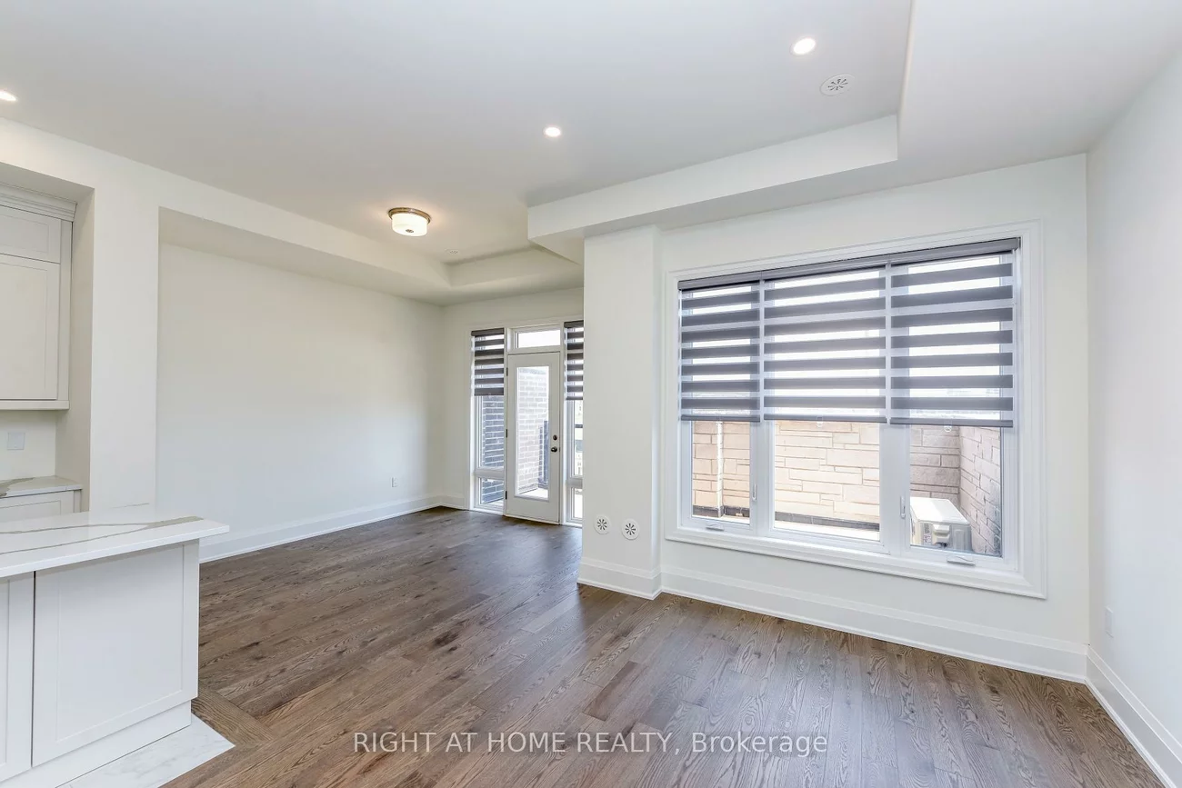 3306, umar, 1008 - GO Glenorchy, Oakville