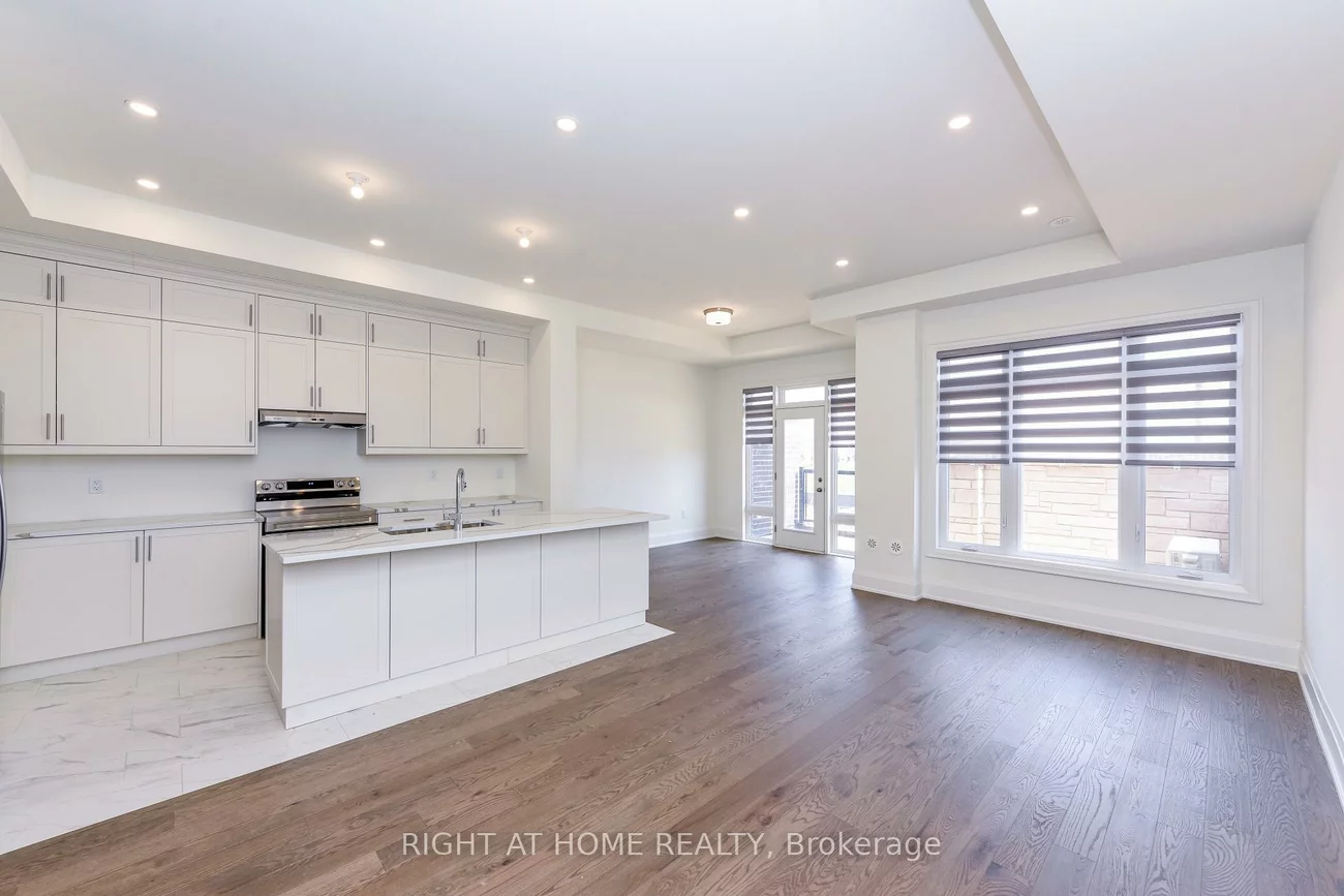 3306, umar, 1008 - GO Glenorchy, Oakville