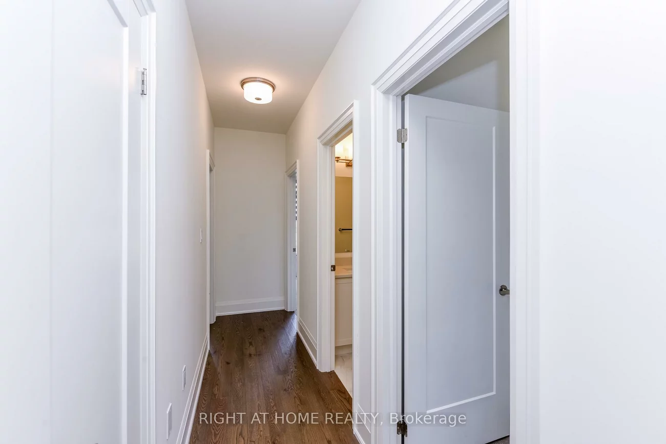 3306, umar, 1008 - GO Glenorchy, Oakville