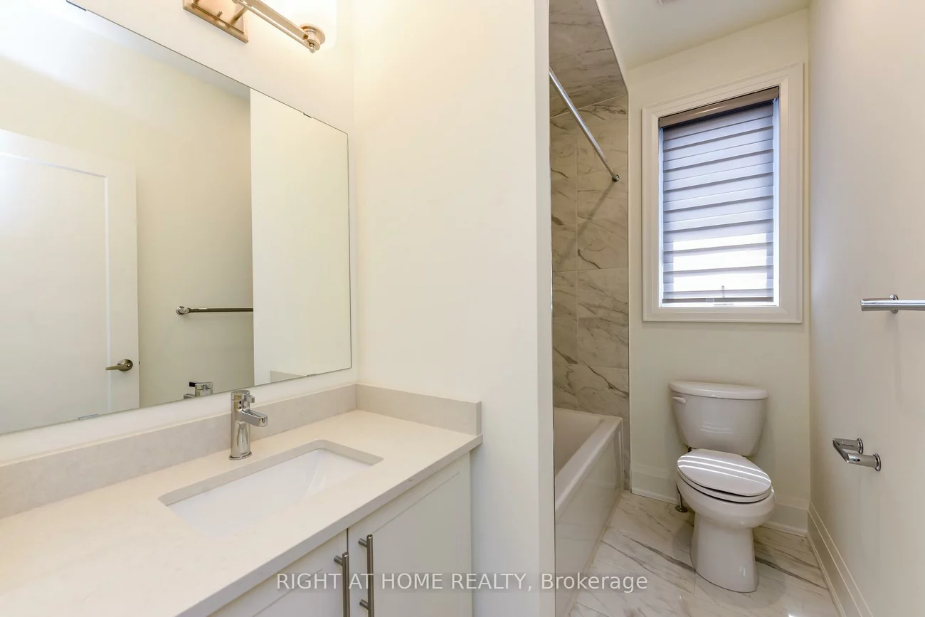 3306, umar, 1008 - GO Glenorchy, Oakville