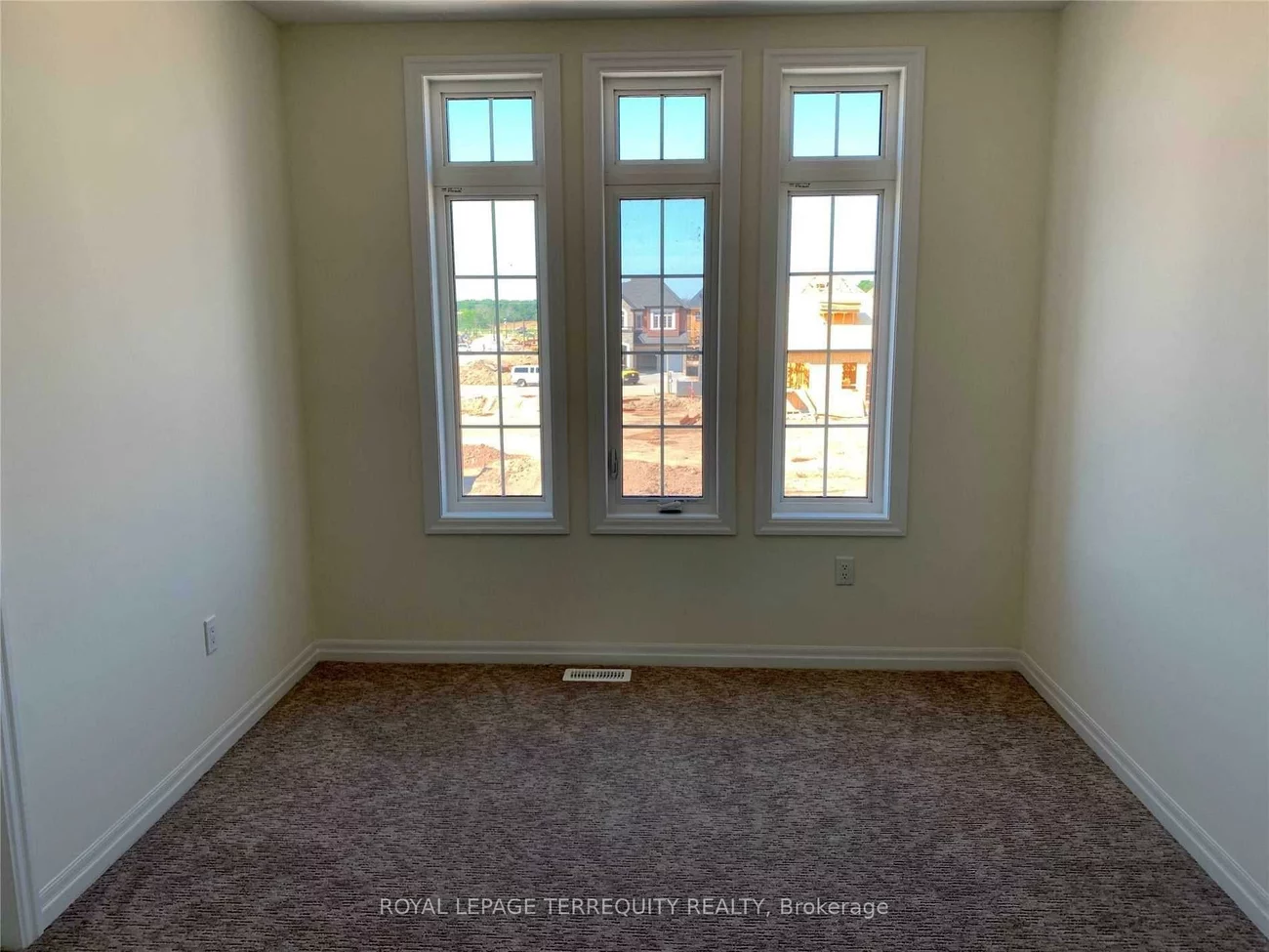 3321, Vernon Powell, 1008 - GO Glenorchy, Oakville