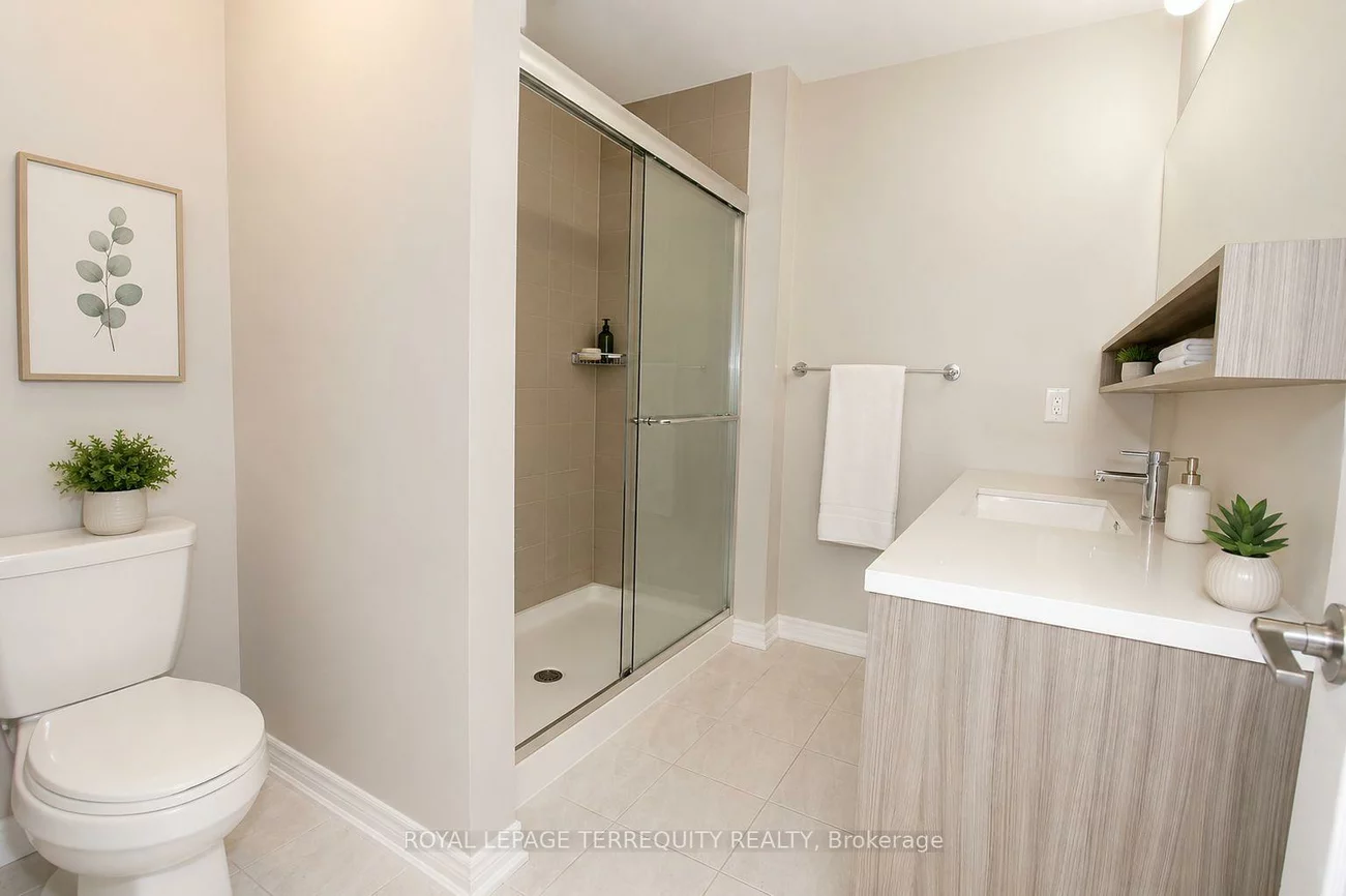 3111, Blackfriar, 1010 - JM Joshua Meadows, Oakville