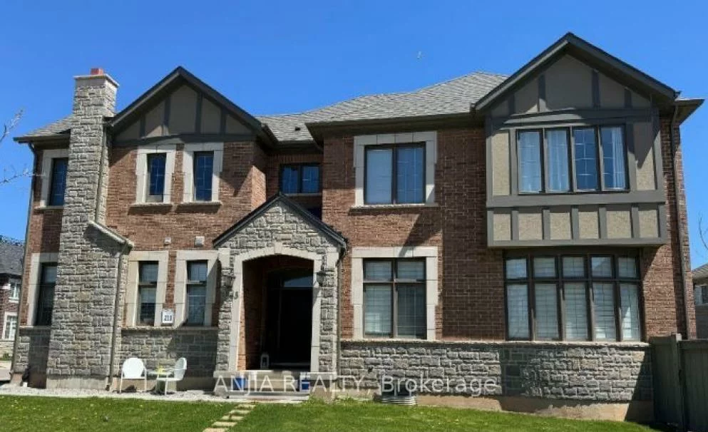 3345, Erasmum, 1008 - GO Glenorchy, Oakville