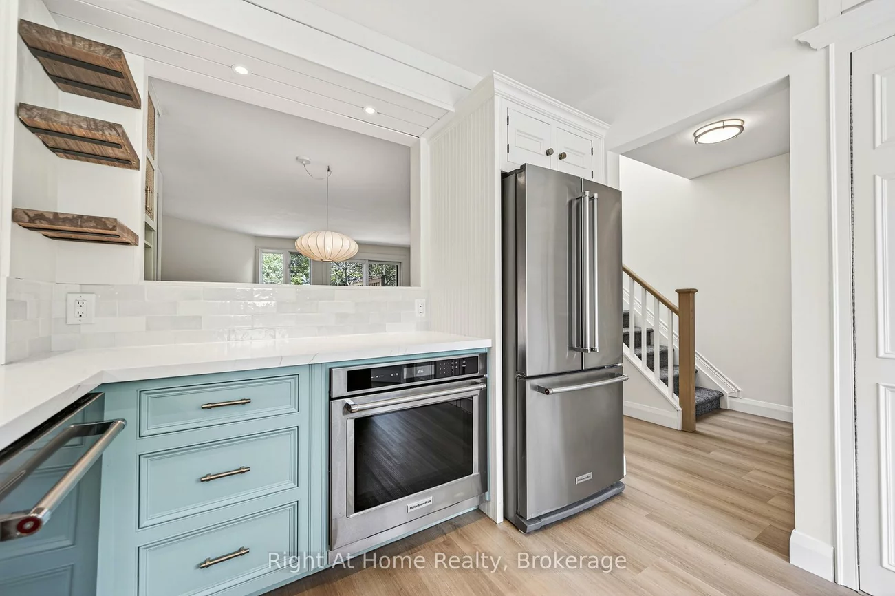 109, Brant, 1002 - CO Central, Oakville